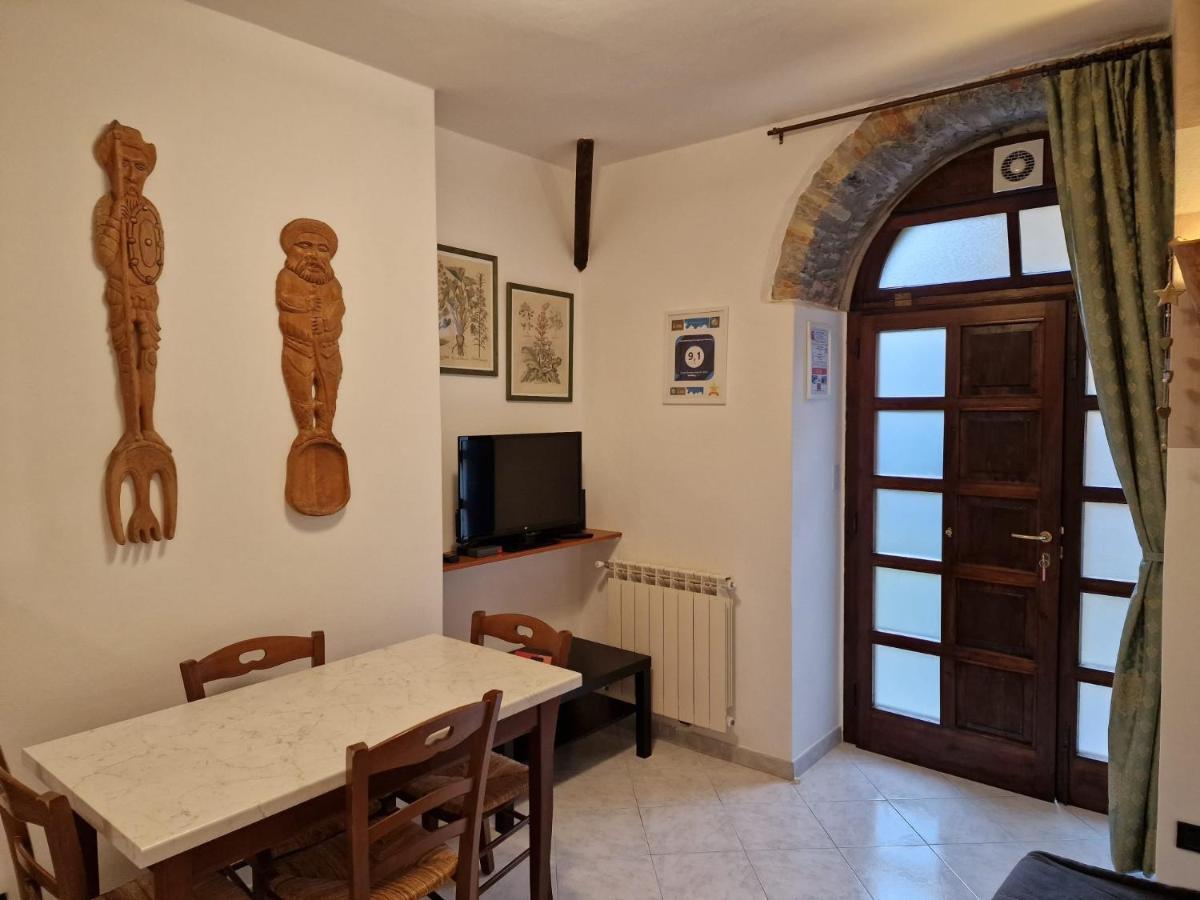 Casa Romantica Tra Liguria E Toscana Ortonovo Ngoại thất bức ảnh